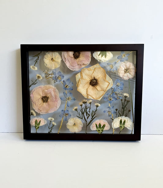 Naturalist Frame - Scattered Design